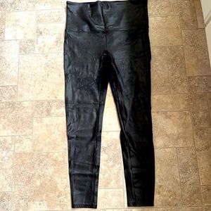 Spanx faux leather leggings never worn 1x
